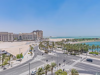 شقة فسيحة من غرفتي نوم + غرفة خادمة في مارينا لوسيل | جاهزة للسكن | خطة دفع مرنة