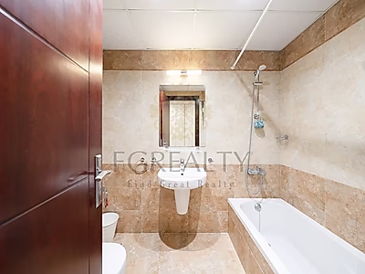 INVESTMENT POTENTIAL | SPACIOUS 2BR IN FOX HILLS- LUSAIL