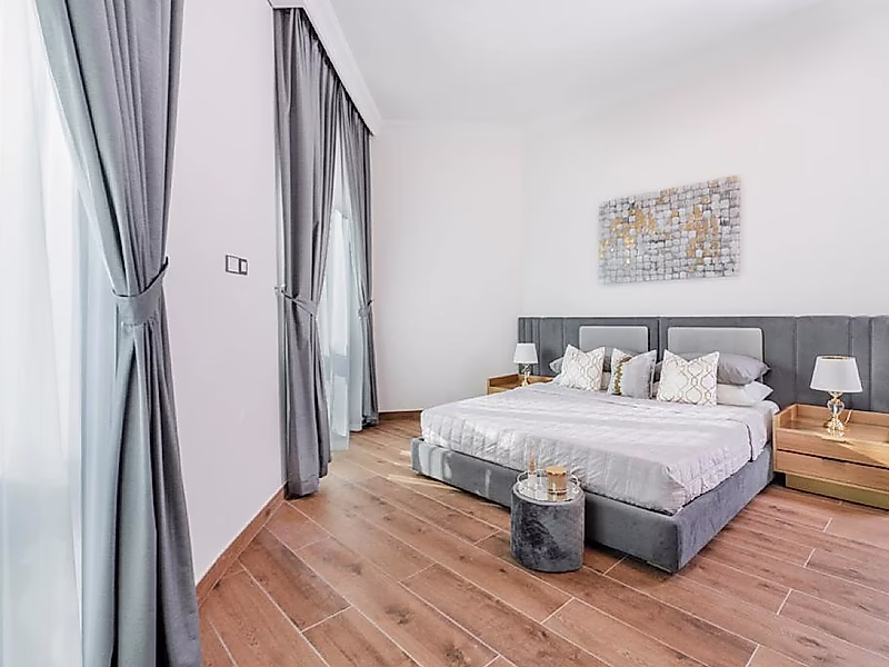 SEMI FURNISHED 2BR APARTMENT IN THE PEARL - Photo 4