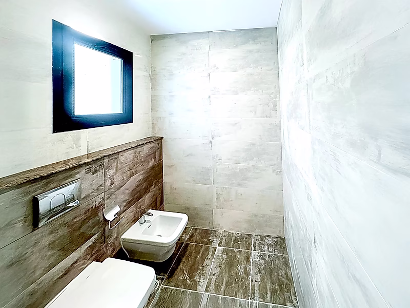 فيلا جديدة كليًا | مفروشة بالكامل، خمس غرف نوم - الثمامة - Photo 17