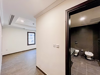 SEMI FURNISHED 1BR APARTMENT IN PORTO ARABIA | BILLS INCLUDED