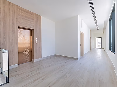 لا تفوت هذه الفرصة | فيلا فاخرة في لوسيل - بسعر مغري!