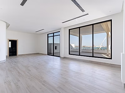 لا تفوت هذه الفرصة | فيلا فاخرة في لوسيل - بسعر مغري!