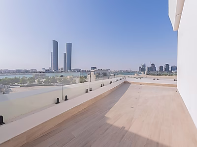 لا تفوت هذه الفرصة | فيلا فاخرة في لوسيل - بسعر مغري!