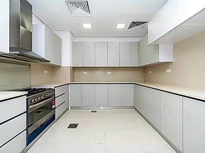 فيلا فاخرة ومؤثثة بالكامل في جاردينو | اللؤلؤة