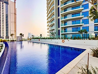 BREATHTAKING SEA VIEW  | MODERN APARTMENT IN LUSAIL WATERFRONT