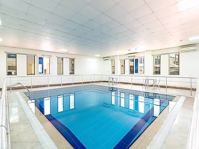 فيلا مفروشة بالكامل 6 غرف في مجمع سكني بالوكرة – سند ملكية جاهز