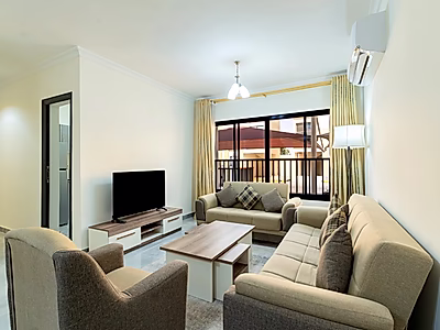 شقة تمليك مفروشة ومؤجرة من غرفتين في الوكرة | مجمع سكني مغلق | استثمار جاهز بعائد مضمون