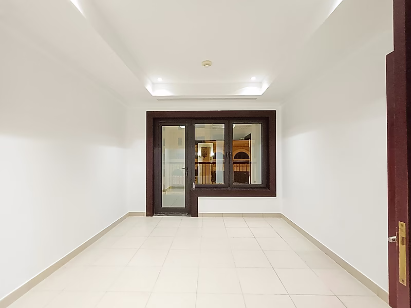 DONT MISS THIS OPPURTUNITY | 1 BEDROOM IN THE HEART OF PORTO ARABIA - Photo 4