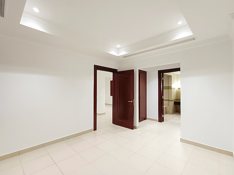 DONT MISS THIS OPPURTUNITY | 1 BEDROOM IN THE HEART OF PORTO ARABIA - Photo 5