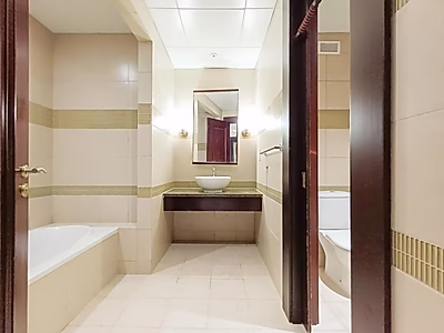 DONT MISS THIS OPPURTUNITY | 1 BEDROOM IN THE HEART OF PORTO ARABIA