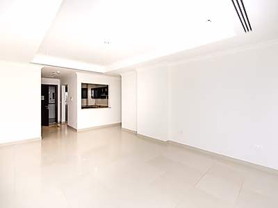 Excellent Value 1BR with Large Balcony & Title Deed – Porto Arabia