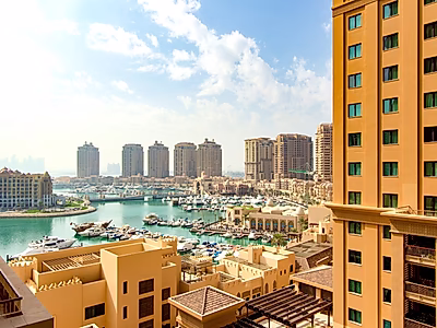 Excellent Value 1BR with Large Balcony & Title Deed – Porto Arabia