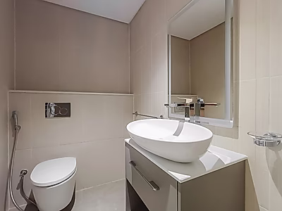 Luxurious 2-Bedroom Apartment in West Bay: A Modern Urban Retreat