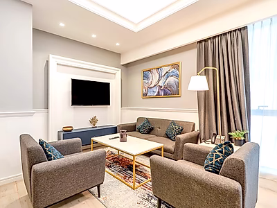 شقة مؤجرة - غرفة و صالة - اشارة رمادة