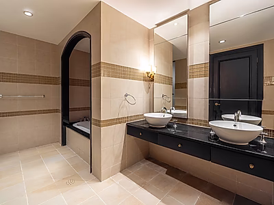 Amazing 2-Bedroom Apartment | Marina & Sea View | Porto Arabia