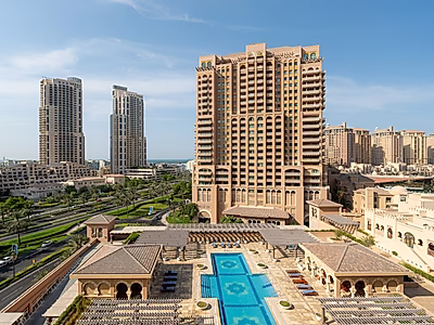 Amazing 2-Bedroom Apartment | Marina & Sea View | Porto Arabia