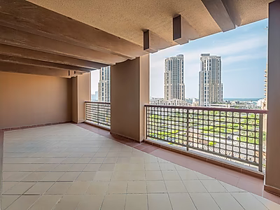 Amazing 2-Bedroom Apartment | Marina & Sea View | Porto Arabia