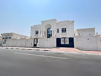 فيلا مستقلة مذهلة للبيع في حزم المرقية