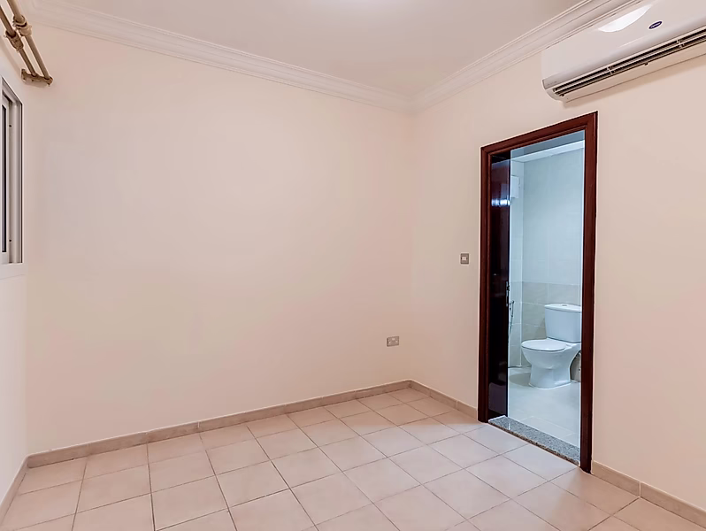 4BR + Maids Villa in a Family Friendly Compound - Photo 6