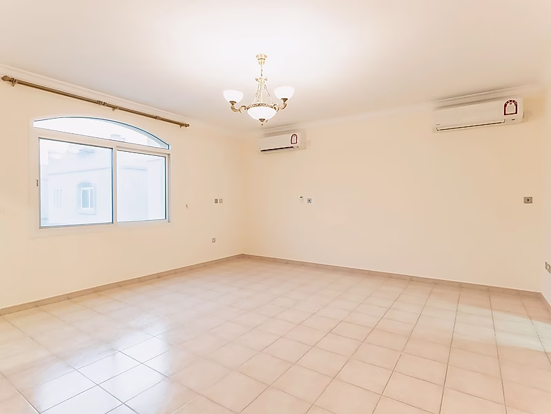 4BR + Maids Villa in a Family Friendly Compound - Photo 7