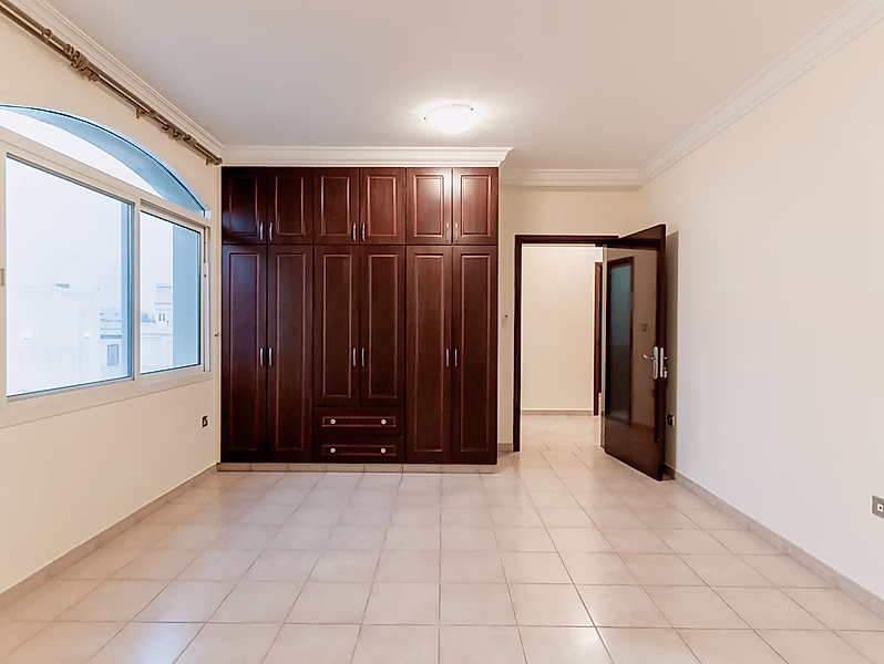 4BR + Maids Villa in a Family Friendly Compound - Photo 17