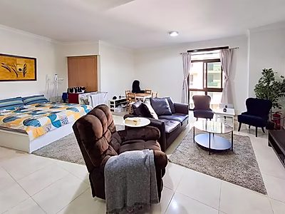 GREAT INVESTMENT | TENANTED STUDIO PRICED TO SELL | FOX HILLS