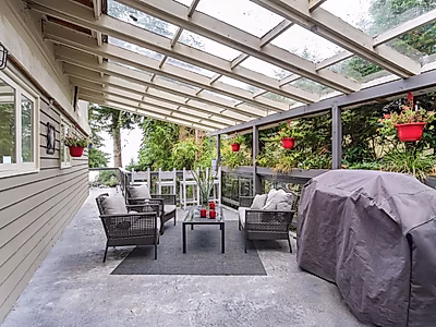 Exclusive 5BR Oceanfront Living in Vancouver, Canada