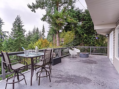 Exclusive 5BR Oceanfront Living in Vancouver, Canada