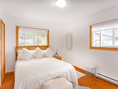 Exclusive 5BR Oceanfront Living in Vancouver, Canada