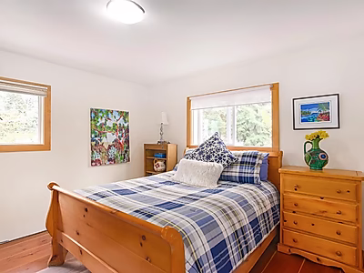 Exclusive 5BR Oceanfront Living in Vancouver, Canada