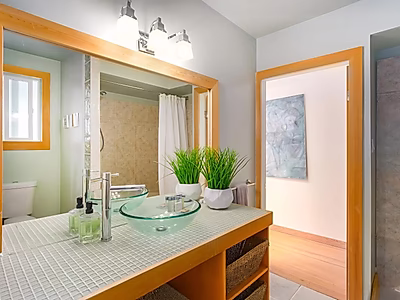 Exclusive 5BR Oceanfront Living in Vancouver, Canada