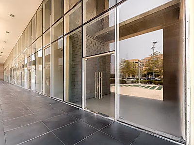 أفضل متاجر التجزئة في لوسيل - لأصحاب المشاريع الطموحين فقط