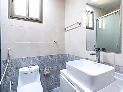 فيلا رائعة للتملك الحر بست غرف نوم ضمن مجمع سكني | للبيع في الوكرة