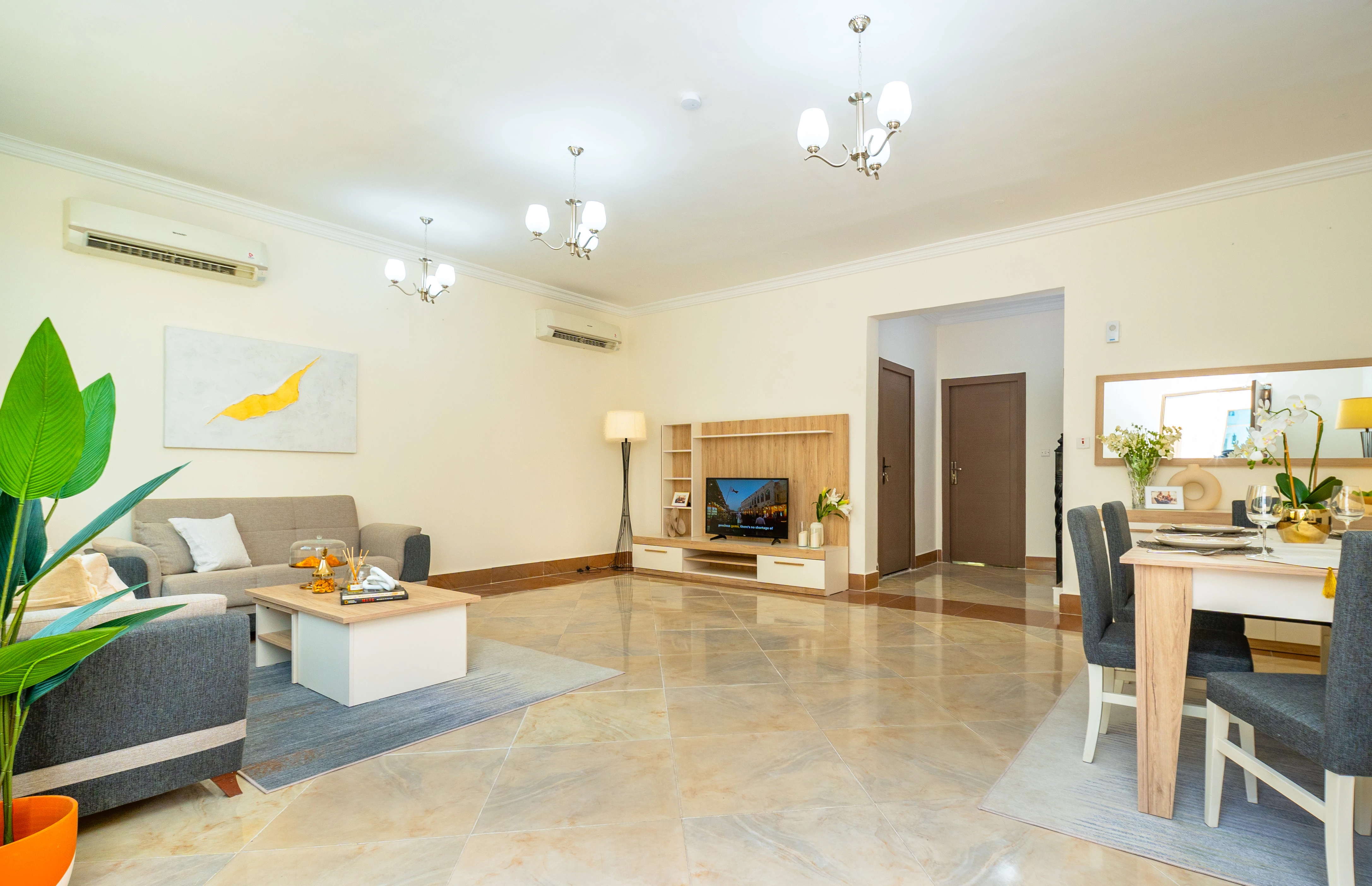 فيلا مفروشة واسعة في مجمع سكني بالوكرة – راحة، أمان، وعائد استثماري مضمون          Ask ChatGPT