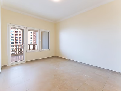 TITLED SPACIOUS 2 BEDROOM APARTMENT | PORTO ARABIA