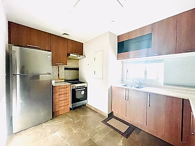 شقة مريحة مؤلفة من غرفتي نوم ومفروشة - الفواتير مشمولة - لوسيل