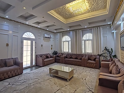 فيلا مستقلة رائعة من 6 غرف نوم مع مسبح خاص - للبيع في الغرافة