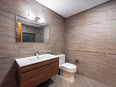 شقة غرفتين نوم في لوسيل للبيع