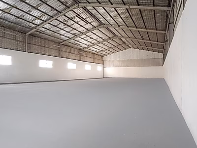 مستودع / كراج للإيجار – المنطقة الصناعية القديمة – 1600 متر مربع