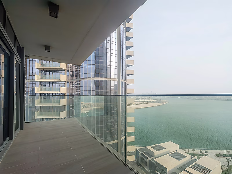 Exceptional 1BHK in Seef Tower 2 Residences | Tenanted and Fully Furnished - Photo 4