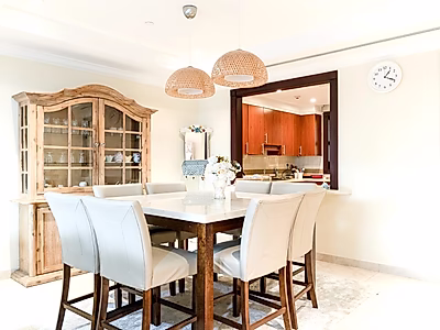 تاون هاوس مشغول في اللؤلؤة | عائد استثماري مضمون | صك ملكية جاهز