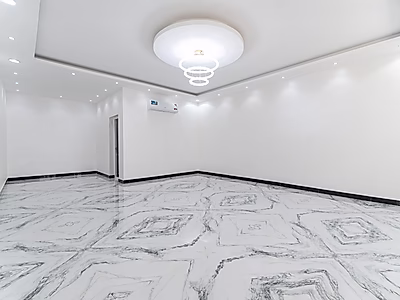 فيلا فاخرة للبيع مكونة من ١١ غرفة نوم | العزيزية