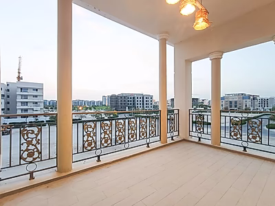 Prime Investment: 1-Bedroom Apartment in Fox Hills, Lusail