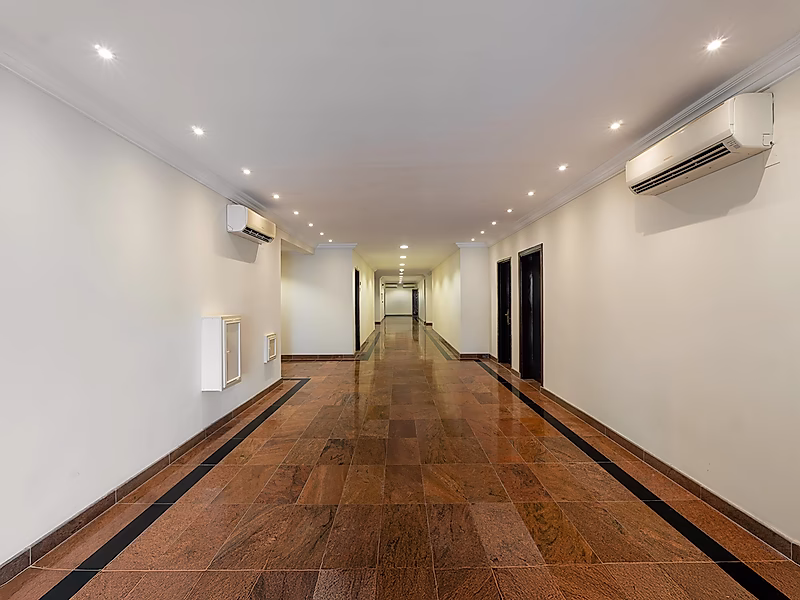 Whole Building Sale in Fereej Al Nasr - Photo 3