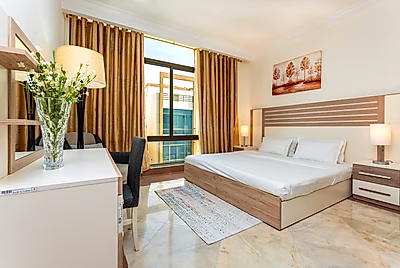 فيلا كمباوند فاخرة مع مسبح داخلي وتراس | الوكير