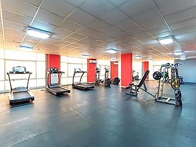 فيلا كمباوند فاخرة مع مسبح داخلي وتراس | الوكير