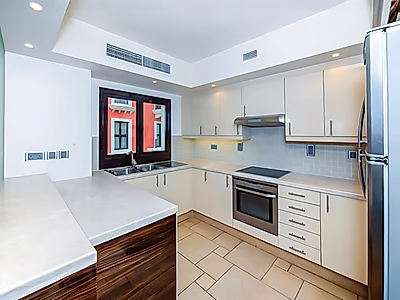 STUNNING 3BR FOR SALE WITH TITLE DEED | SEA VIEWS