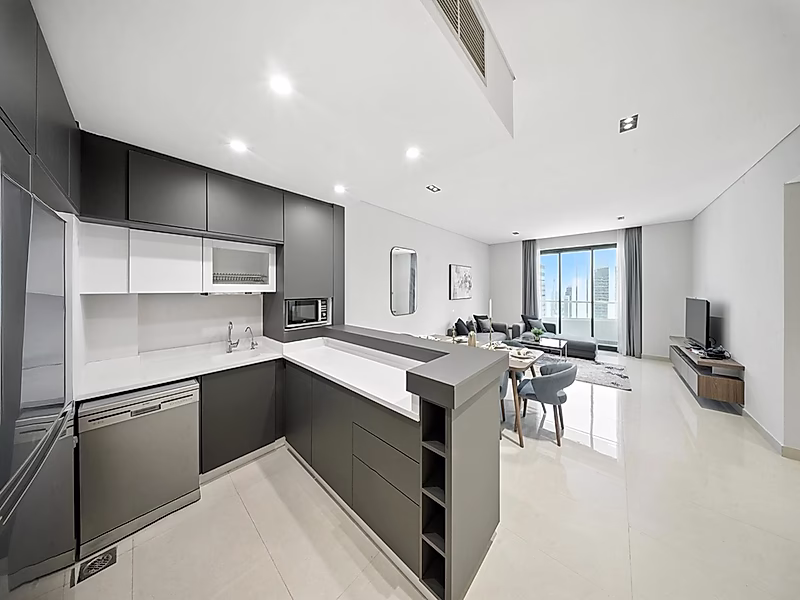 Stylish 2-Bedroom Living in the Heart of Lusail Marina - Photo 7