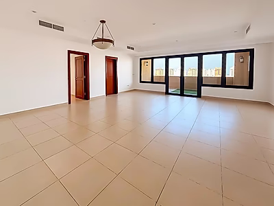 STUNNING MAINTAINED 2-BEDROOM APARTMENT | PORTO